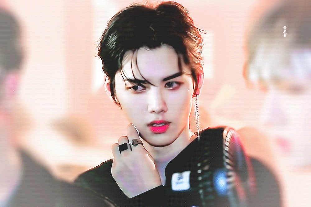 자기소개로 오디션 합격한 02년생의 얼굴 | 인스티즈