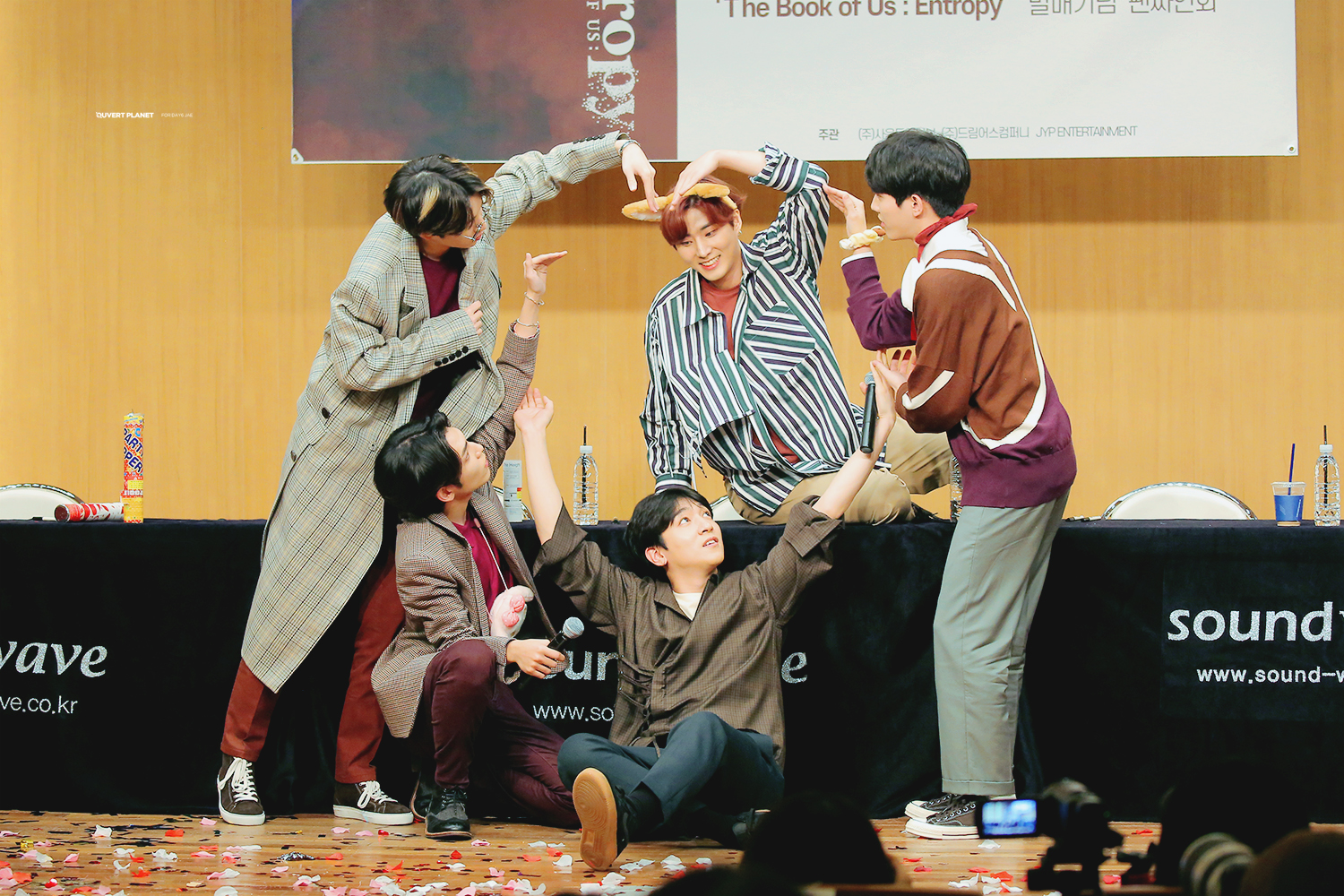 안녕하세요 데이식스가 너무 보고싶어요 | 인스티즈