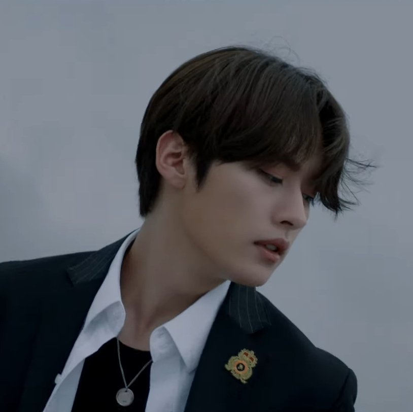 이런얼굴에 교복은 진짜 미칩니다 | 인스티즈