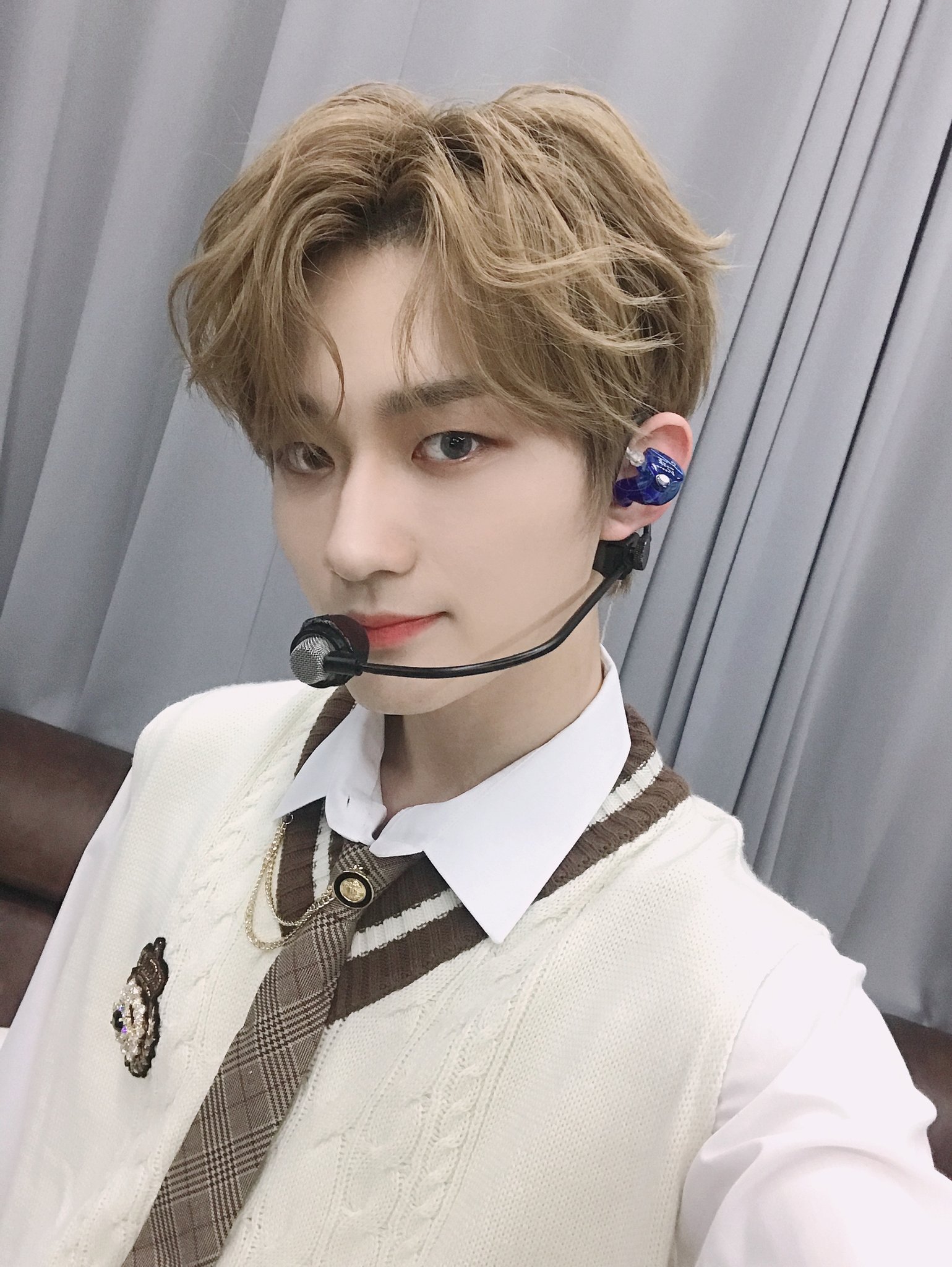 얘 애기때사진 고화질로 너무 자주봐서 내가 키운거같음; | 인스티즈