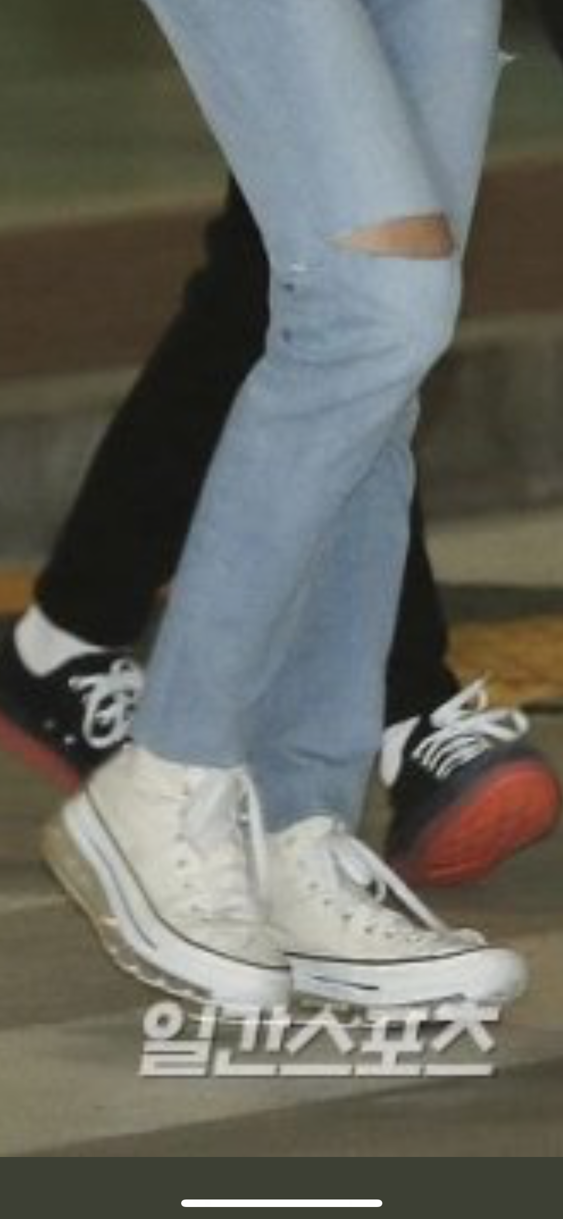 진짜 한번만 들어와서 신발 이거 봐줘라ㅜㅜㅠㅜ 제발 ㅜㅜ | 인스티즈