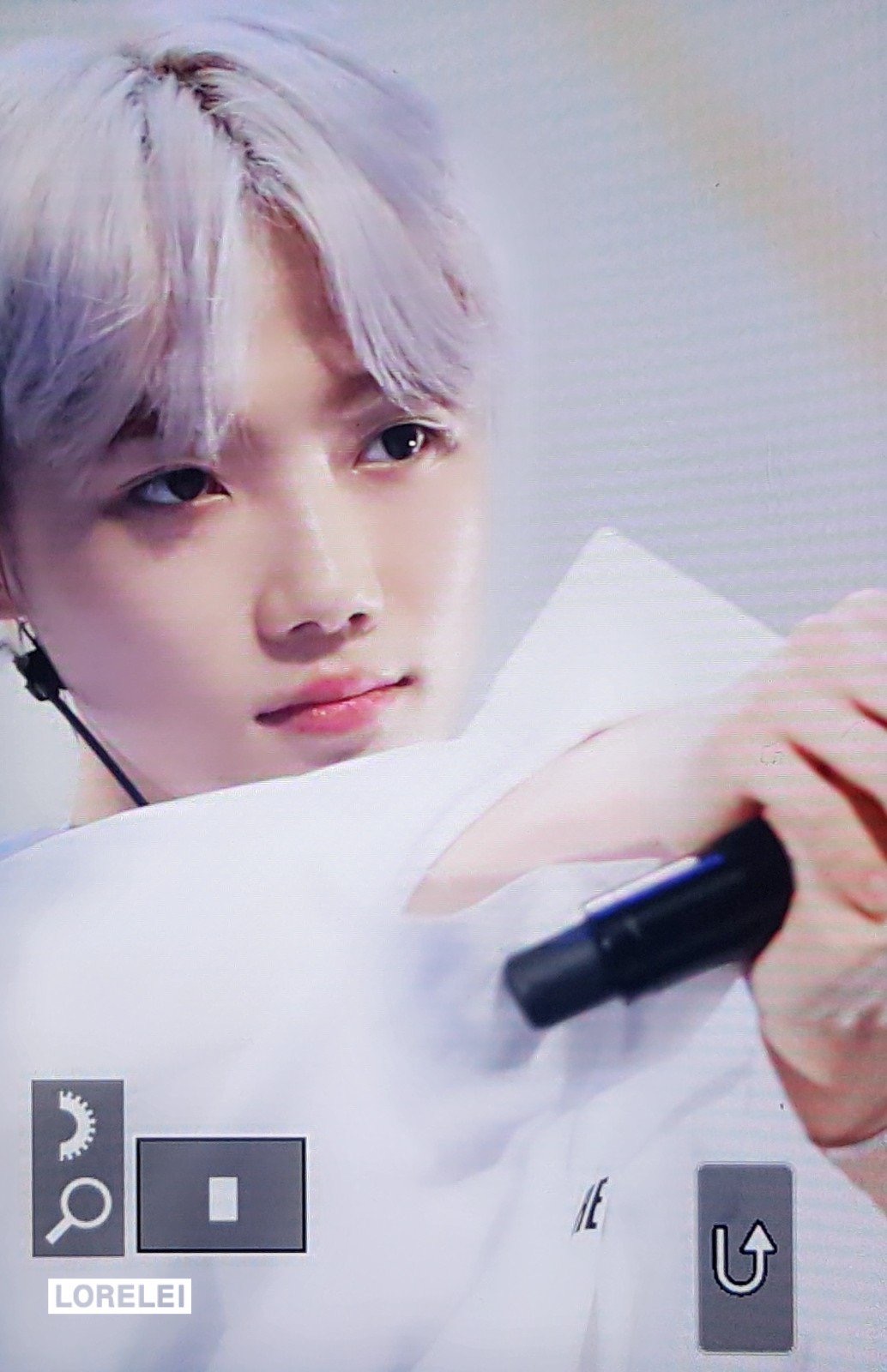 평생 핑머만 한 것 같은 더보이즈 뉴가 처음 백금발로 나타났을 때 | 인스티즈