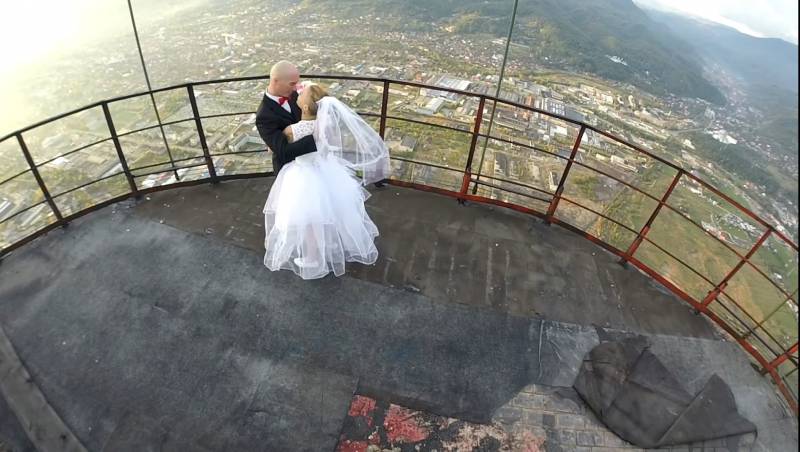 목숨을 건 결혼식 | 인스티즈