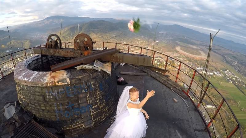 목숨을 건 결혼식 | 인스티즈