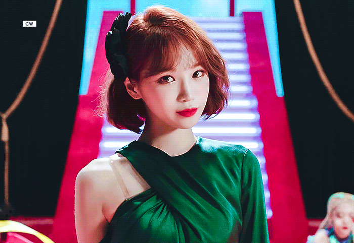 [잡담] 김채원 이미지 아예 싹 바뀌었다고 생각했는데 | 인스티즈