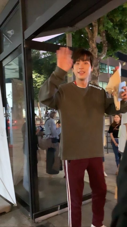 너희가 뭘 좋아할지 몰라서 다 가져왔어 | 인스티즈