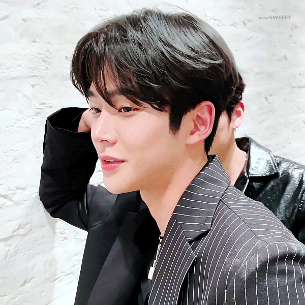 내가 좋아하는 로운이 짤 심기🌱 | 인스티즈