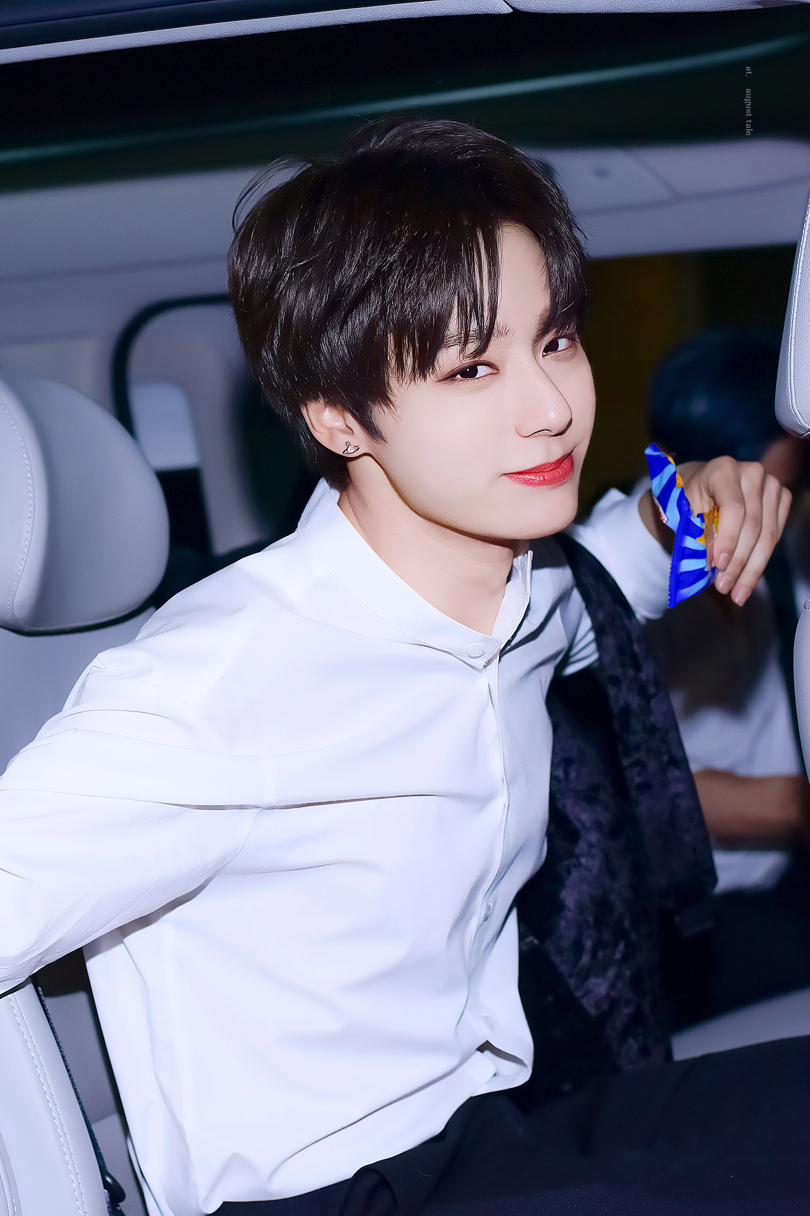 여환웅 이 사진 진짜 레전드 아니냐 | 인스티즈