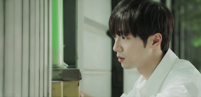 인기글 보고 생각난 이상엽 눈빛 레전드짤 | 인스티즈