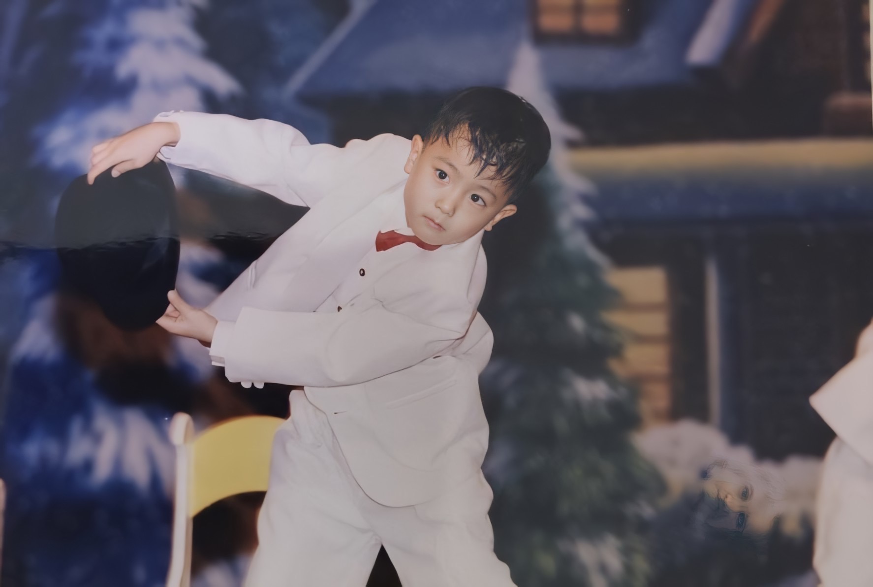 애기때랑 똑같이 생겼네 | 인스티즈