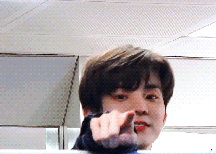 더보이즈들아 지창민 무대위에서랑 평소랑 갭차이 쩌는거 너무 발리지않냐 하 나 미쳐버리겠다 | 인스티즈