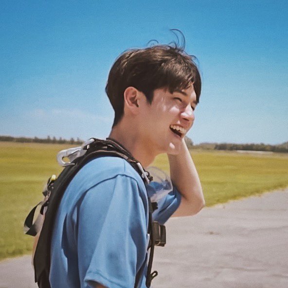 웃는게 제일 예쁜 우리 떵우 .. 👍 | 인스티즈