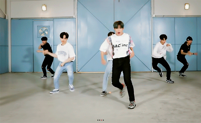 소인원도 개쩌는 안무 개잘한다 그거 에이비식스 | 인스티즈