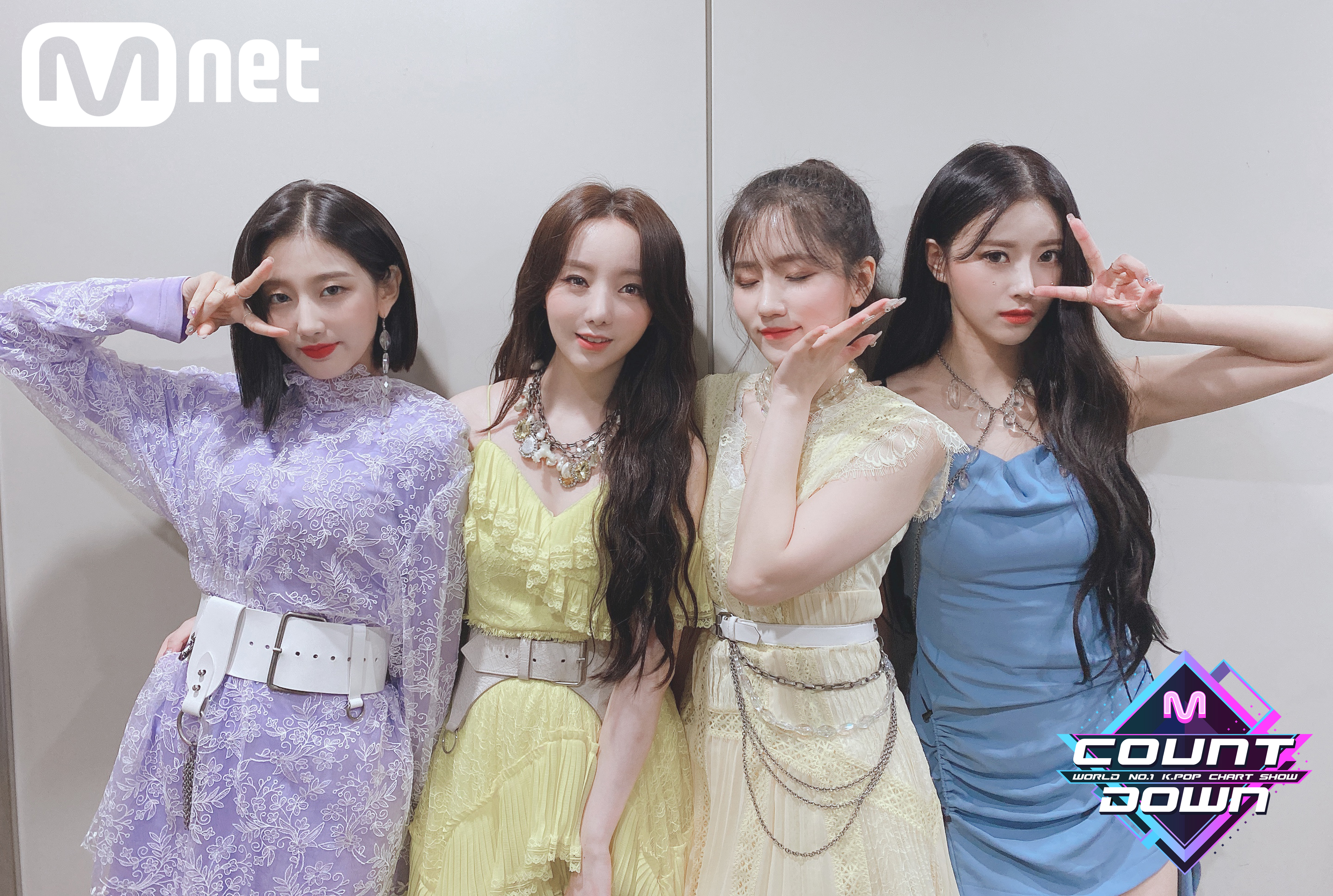 러블리즈 이번에 스타일리스트 바꼈는데 의상 너무 마음에 들어 | 인스티즈