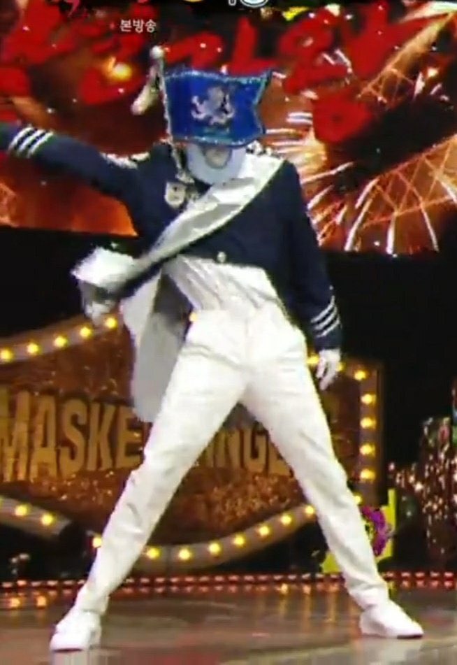 한승우 제복에 환장하는 편 | 인스티즈