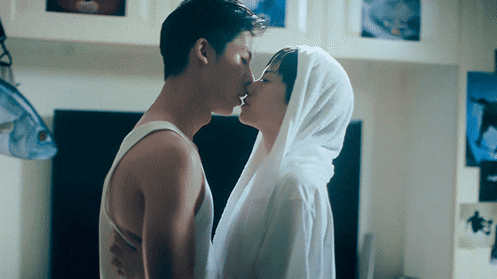 대만영화 이 ♨️🔞 키스신💯 모르는 사람도 있나요? 🔞 gif | 인스티즈