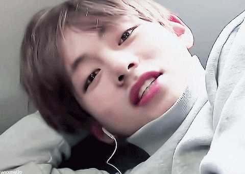 뷔 진짜 무쌍이구나... | 인스티즈