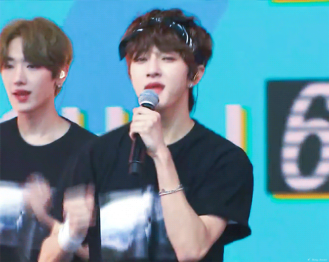 근데 재현이는 멤버들 두고 왜 우리한테 물어보는거야... | 인스티즈