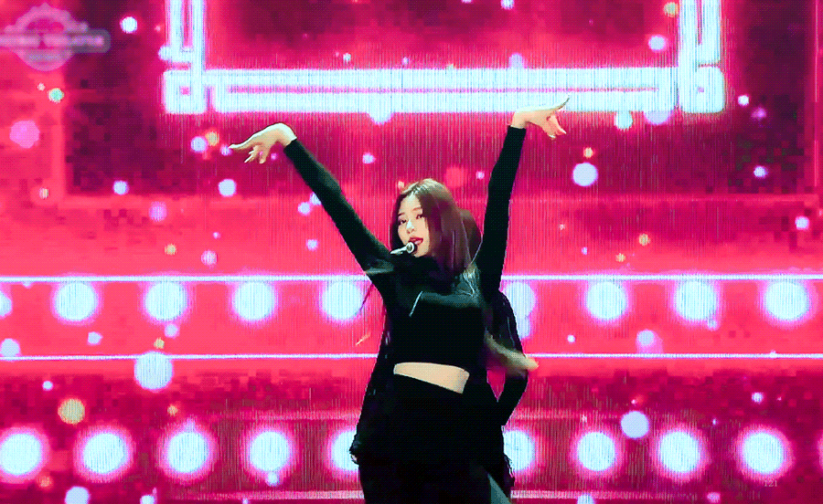 성인식 김민주 vs 보름달 김민주 ㄹㅇ 민주 팬들 최대의 난제 | 인스티즈