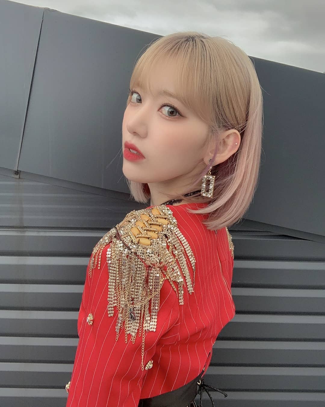 아이즈원의 이목꾸비를 담당하고 있는 언니 둘 | 인스티즈