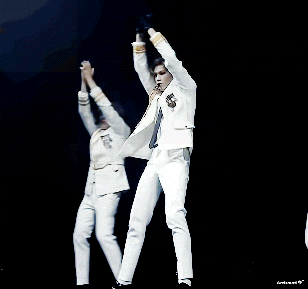 2년전 오늘이 강다니엘 뱅뱅뱅으로 커뮤 뒤집은날 아녀 | 인스티즈