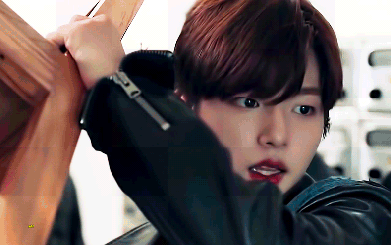 아니 이진우 떡밥 뜰때마다 우리 애기 언제.. 이렇게.. 이생각듦 ㅋㅋㅋㅋ큐ㅠ | 인스티즈