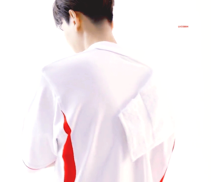 [잡담] 강아지안고 있는 백현 | 인스티즈