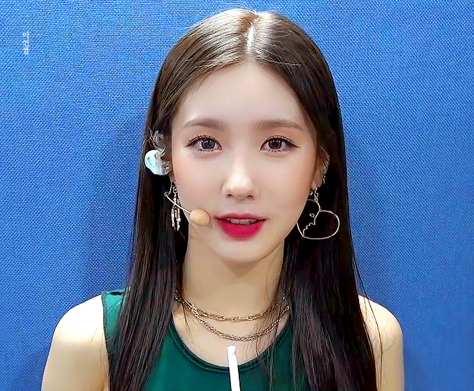 아이들 미연 진짜 게임캐릭터같이 생겼어 | 인스티즈