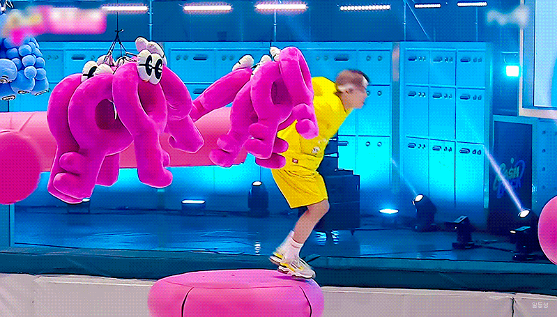 캐시백보는데 하성운 빠져든다 | 인스티즈