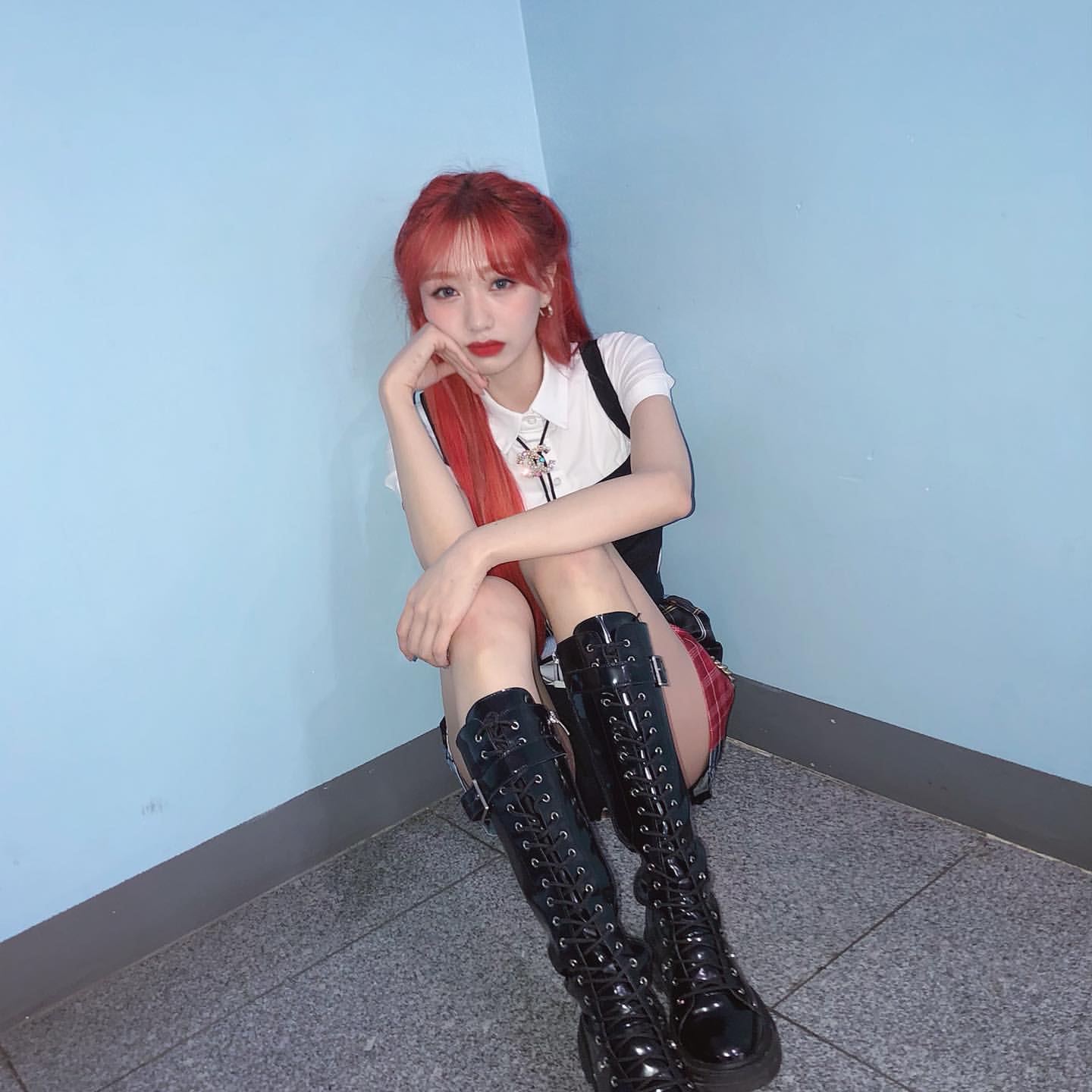 류수정 인스타 올라왔는데 얼굴 미쳤다 + 약간의 하이틴.. | 인스티즈