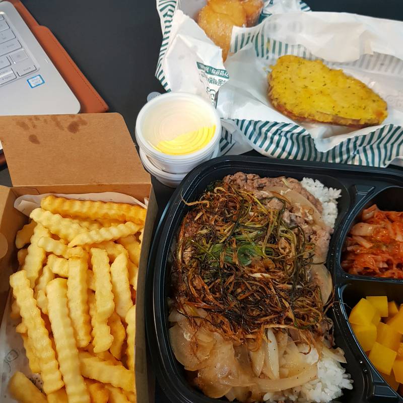 청년다방 이렇게 시켜도 배달 거절 안되겠지? | 인스티즈