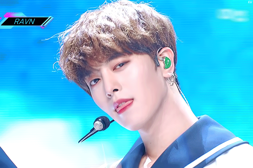 무대하다 현웃터진거같은데 | 인스티즈