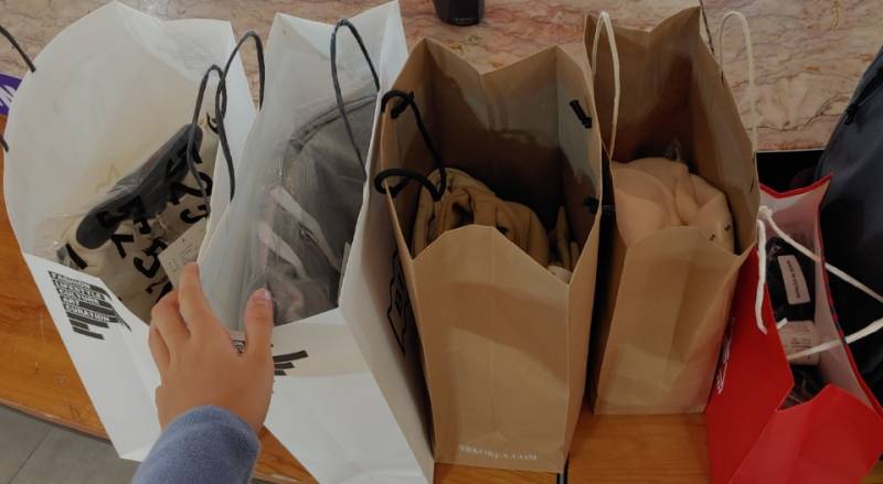 21살 익인이 하루만에 알바비 탕진🤘 | 인스티즈