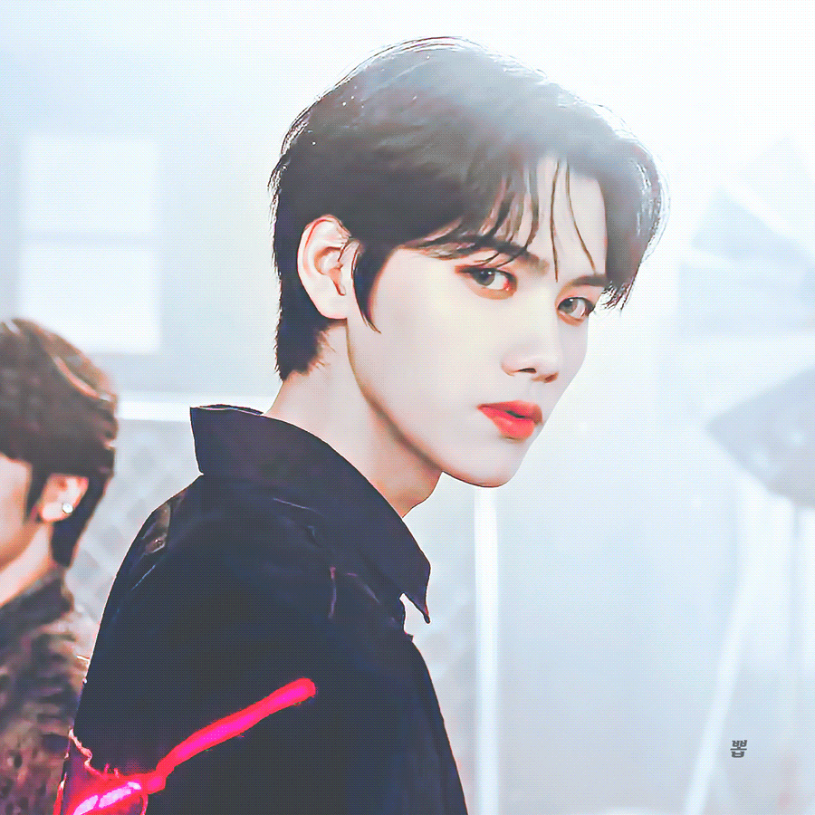 자기소개로 오디션 합격한 02년생의 얼굴 | 인스티즈