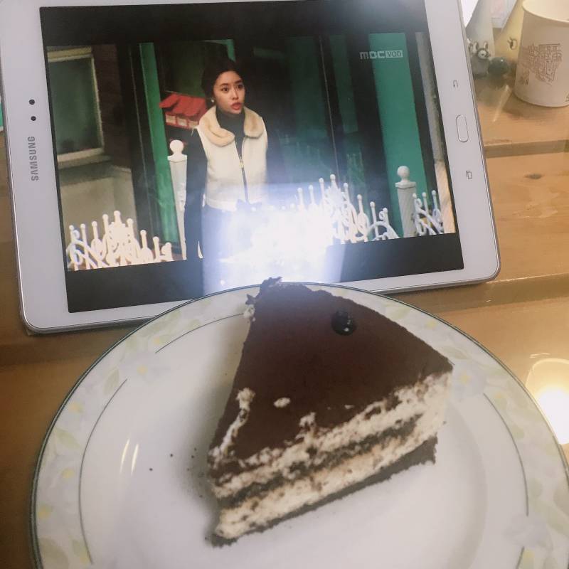 ❤️하이킥 정주행하면서 티라미수 먹는 삶❤️ | 인스티즈