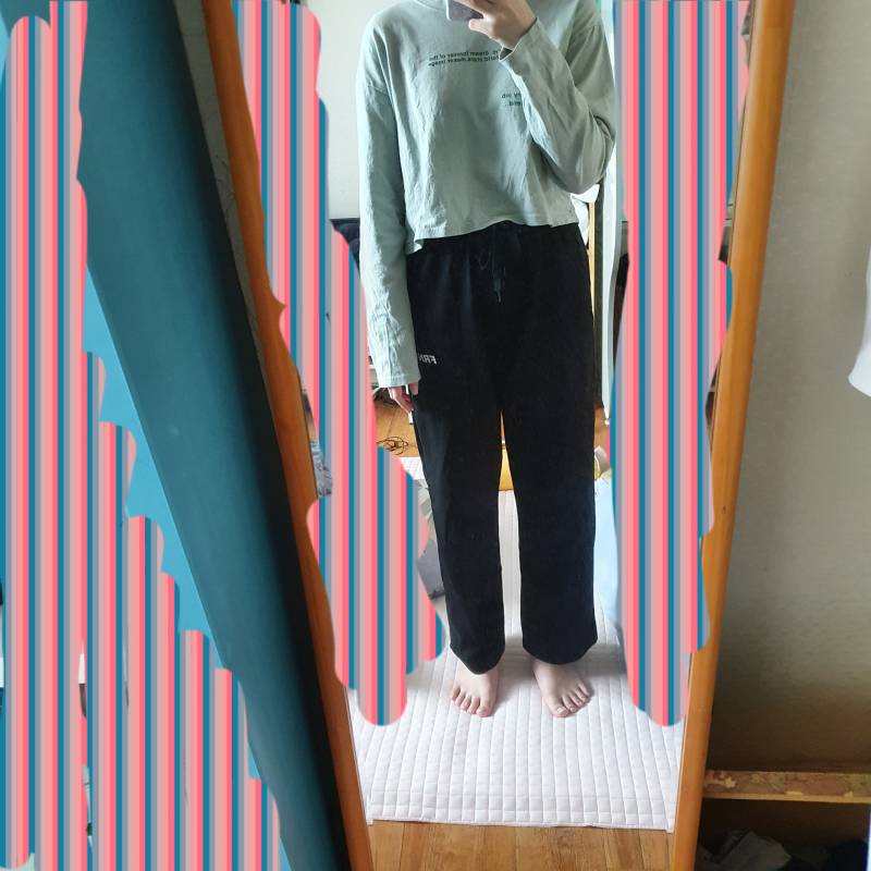 편의점 알바하러 가는데 이렇게 입으면 좀 그런가???? | 인스티즈