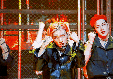 무대 개잘한다.. 20대여성이뽑은무대개잘하는아이돌 | 인스티즈