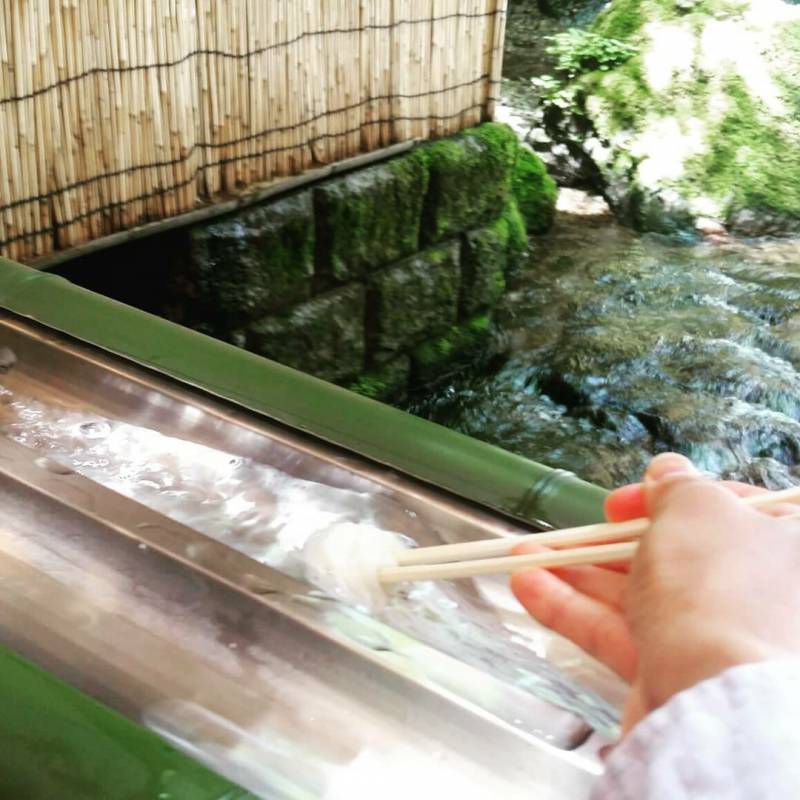 나.. 저번에 일본 여행 갔을 때 이거 먹었었거든...? | 인스티즈