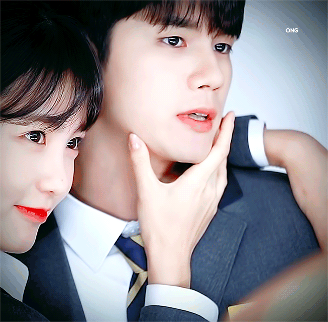 어떤 고등학교를 가야 이런 용안이 있는거야 | 인스티즈