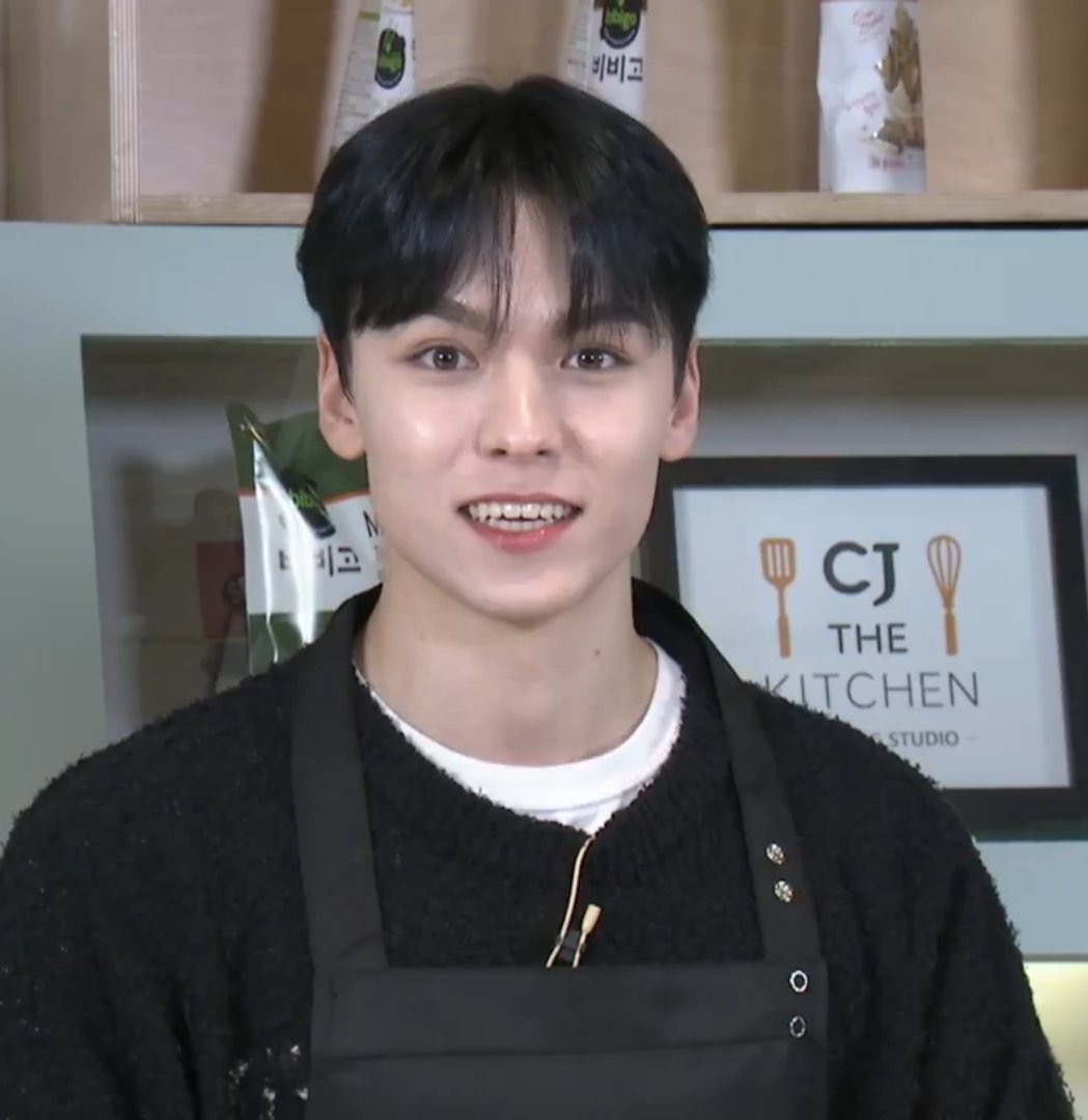 영어로 간장이 뭔지 까먹은 버논이 | 인스티즈