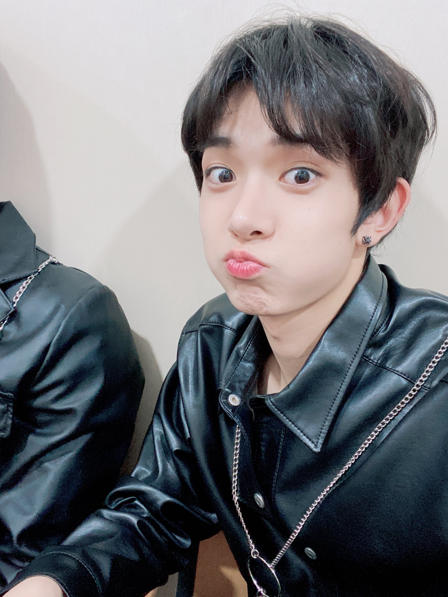 이희승 "아이돌하려면 이런거 다 잘해야되잖아요.." 엉엉 | 인스티즈