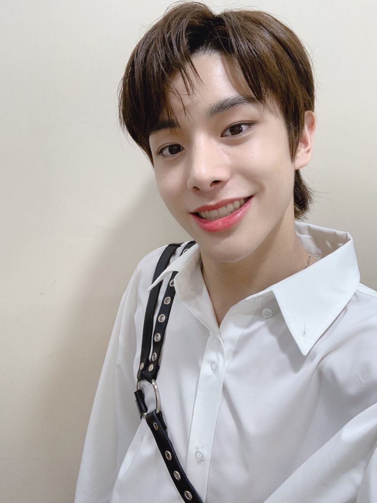 제이크 사진 떴다!!! | 인스티즈