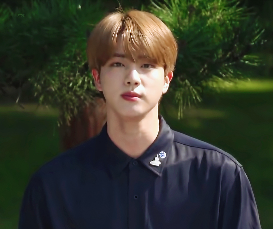 방탄 진 표정 미쳤다 | 인스티즈