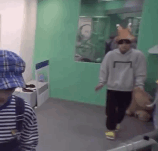 엔하이픈 정상같아 보이는 애들도 뭔가 평범하진 않은듯 | 인스티즈