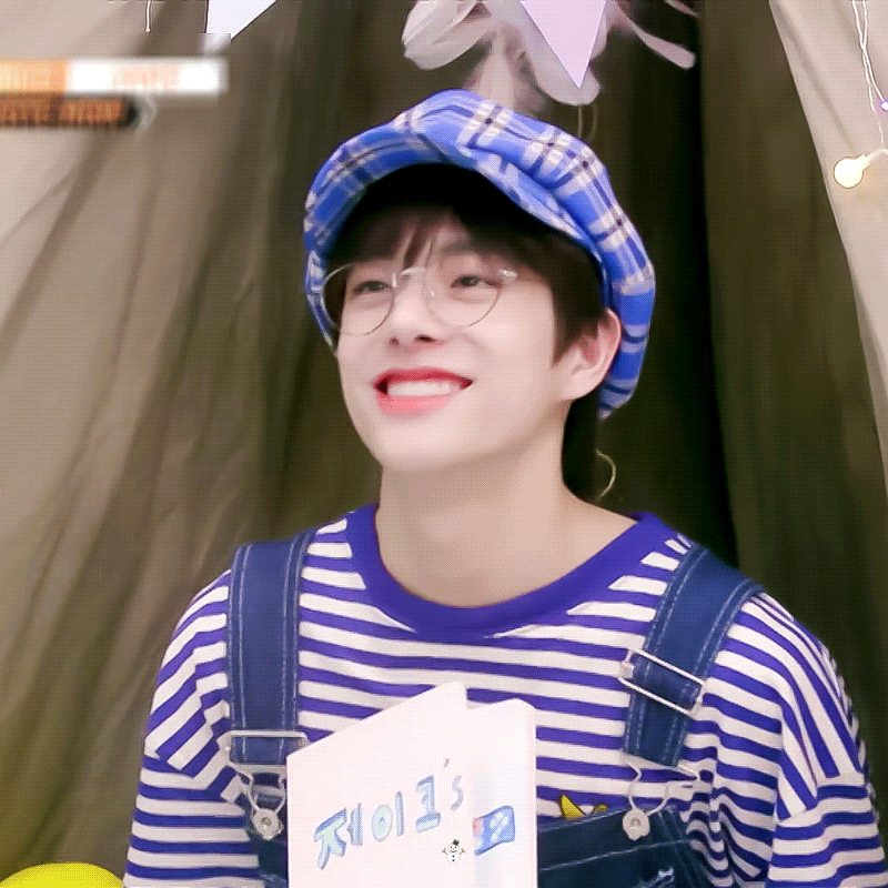 엔하이픈 제이크 얼굴만으로 넷플릭스 하이틴 미드 한편 찍었다 | 인스티즈