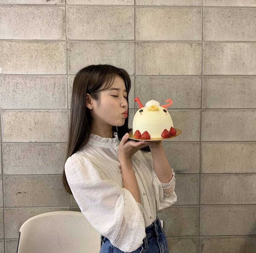 이지은 케이크랑 닮음 | 인스티즈