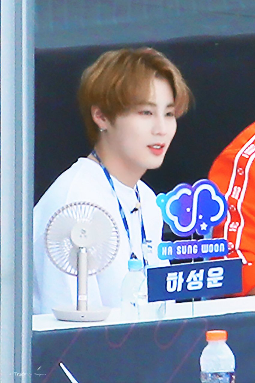 하성운 아육대 때 왜케 귀엽지.. | 인스티즈