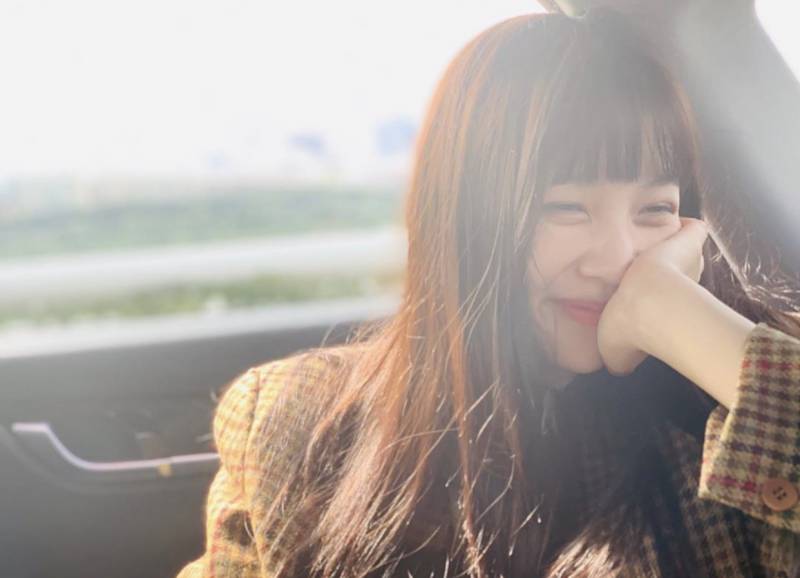 앞머리 이렇게 따라 짜르면 망하겠지...?? | 인스티즈