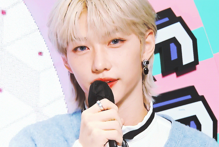 필릭스 입덕직캠보고 진짜 입덕함.. | 인스티즈