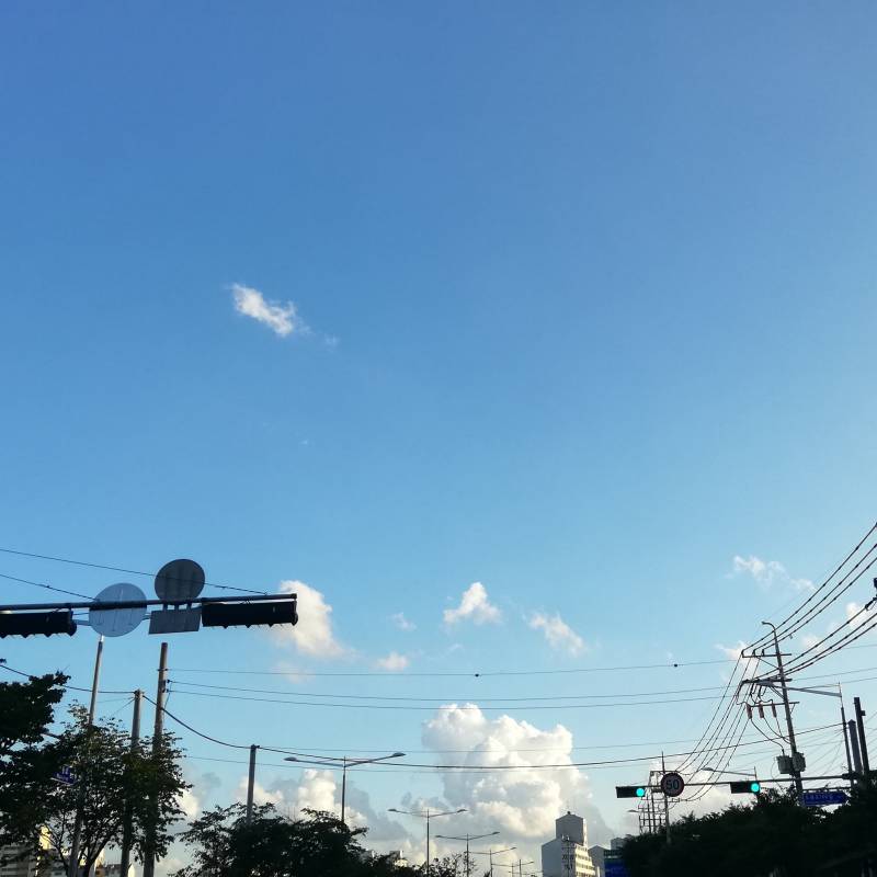 어제 하늘 진짜 예뻤어 | 인스티즈